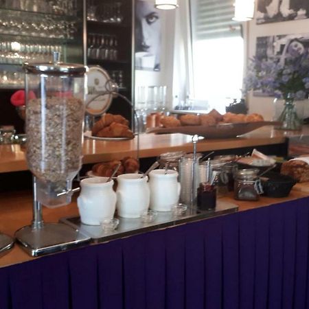 Boutique Hotel Altes Pfarrhaus 恩斯特 外观 照片